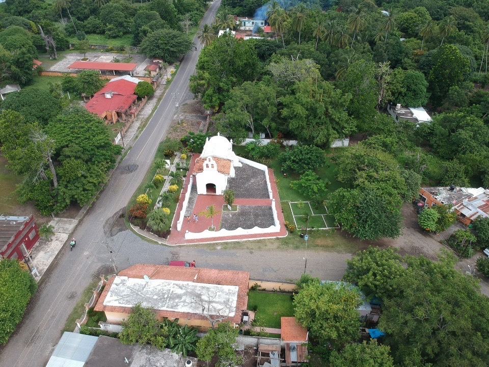 primera iglesia en america continental y México 
